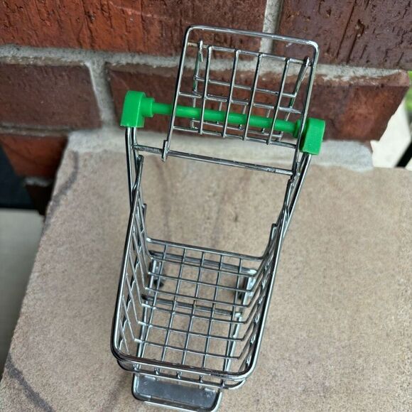 Mini Toy Metal Shopping Cart - Picture 8 of 8